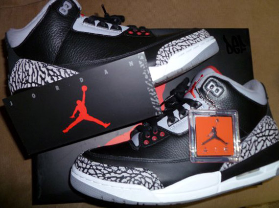 air-jordan-iii-black-cement-2011-retro-1.jpg