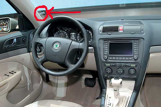 skoda-octavia-2-interieur-tableau-de-bord.jpg