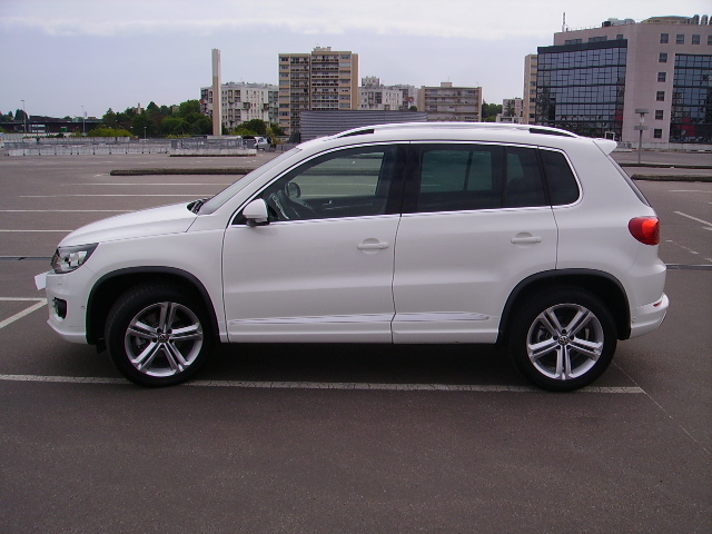 vw tiguan R-exclusive 004.JPG