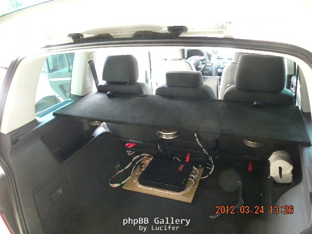 1/2 plage arrière AV