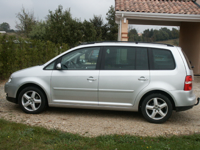 TOURAN 002.jpg