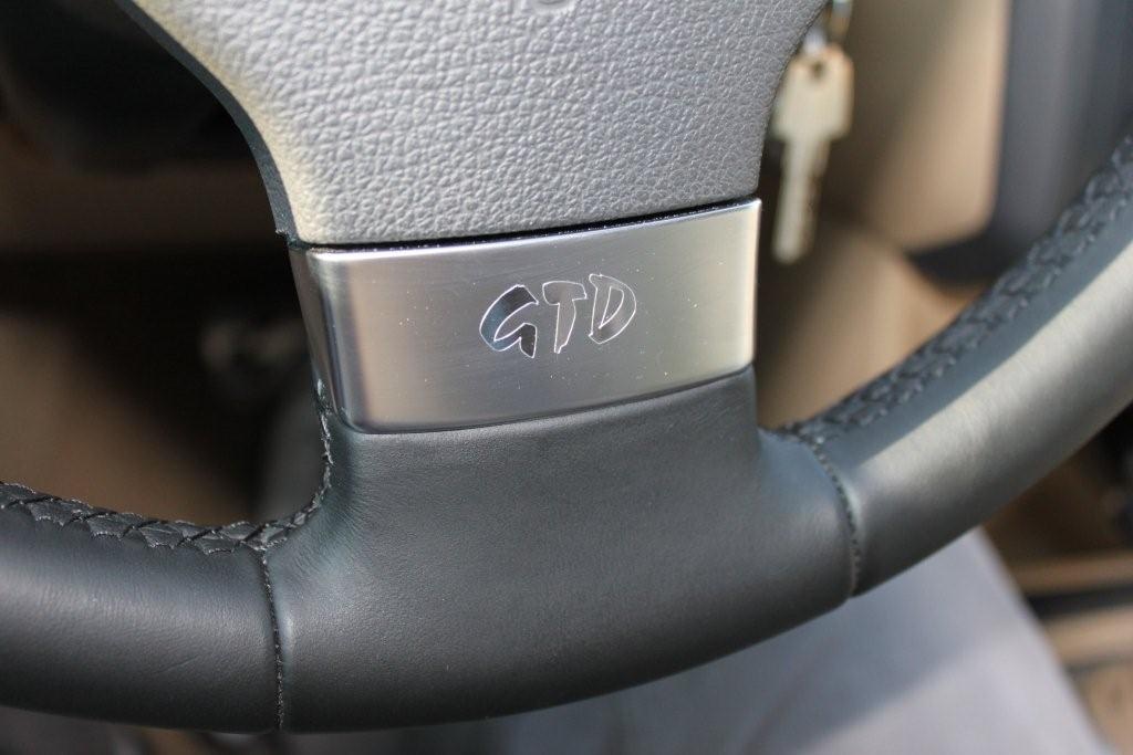 Insert alu Gtd volant touran