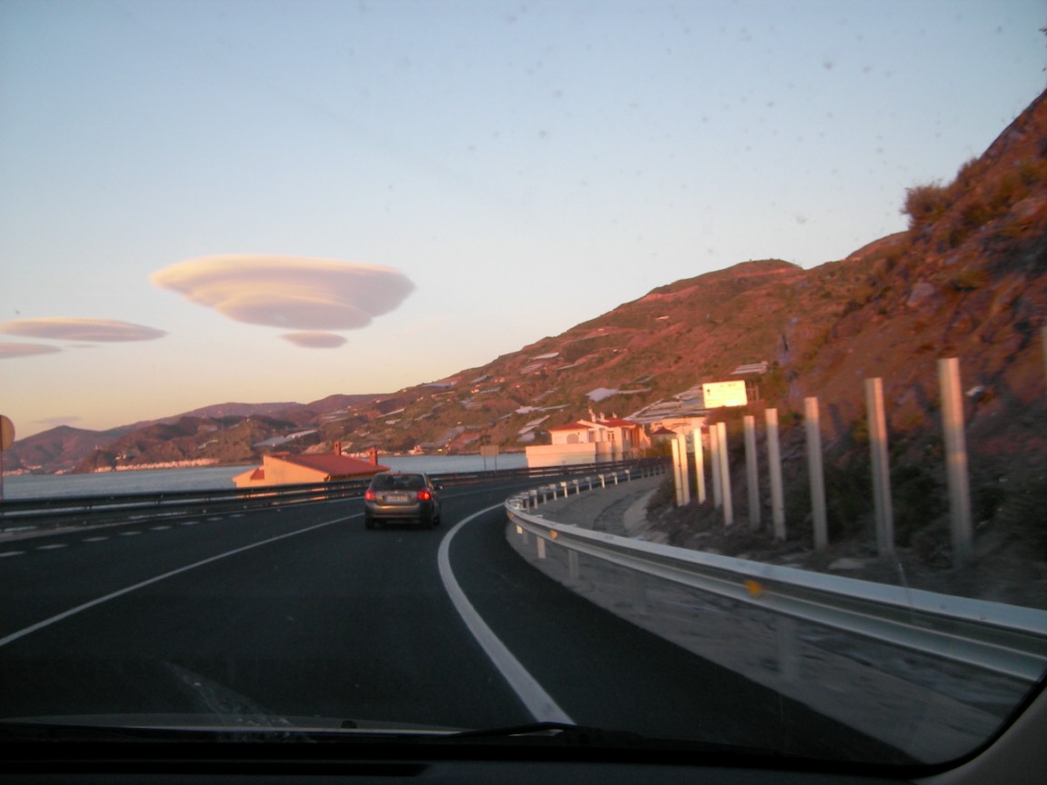 2009 Janvier 19  Nuages bizarres 016 [Résolution de l'écran].jpg