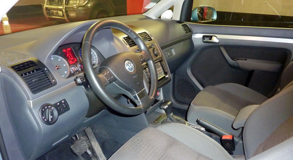 volkswagen 047.JPG