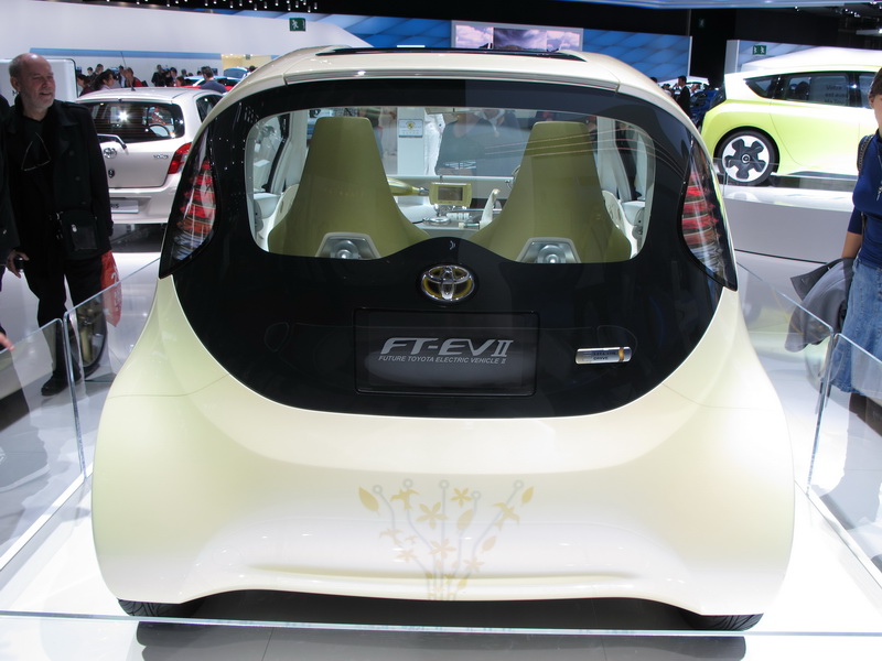 Toyota EV II_redimensionner (6).JPG